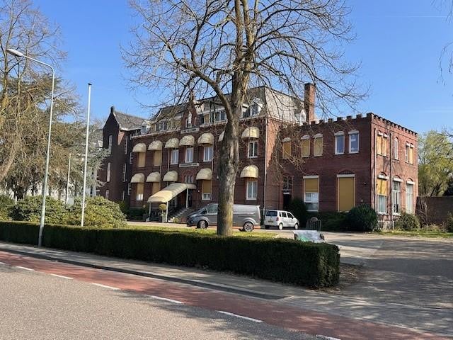 Image 11