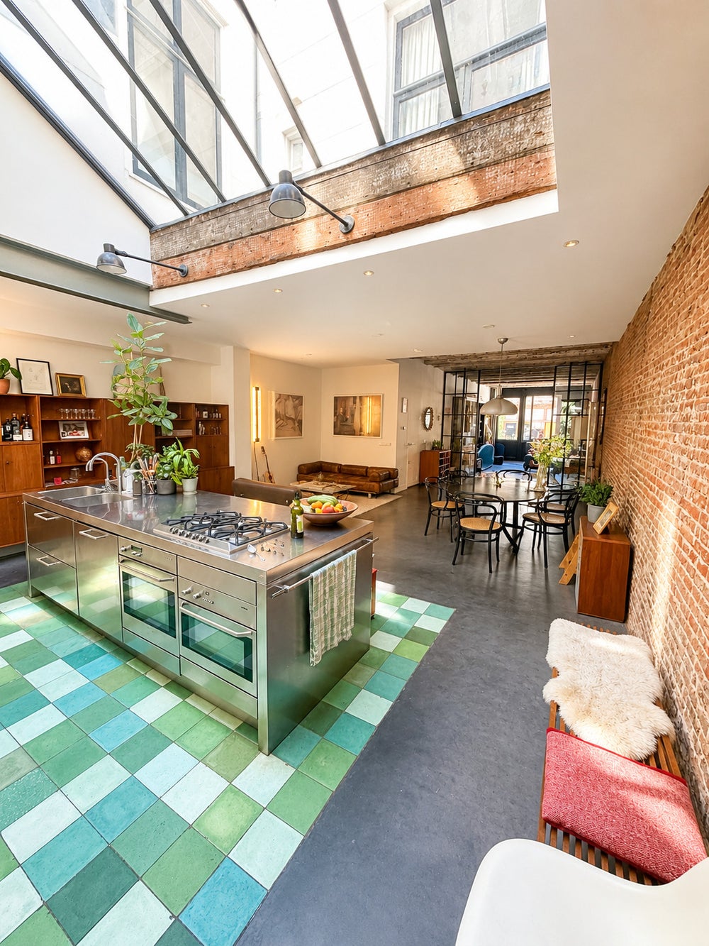 Studio in Amsterdam (HUU-323639)