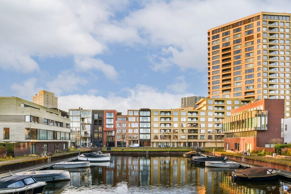 studios for rent on Solitudolaan