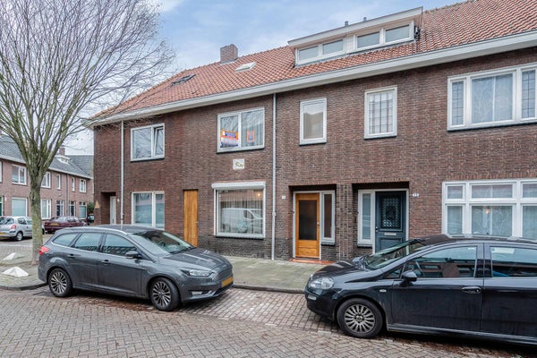 Paus Adriaanstraat 15 Tilburg