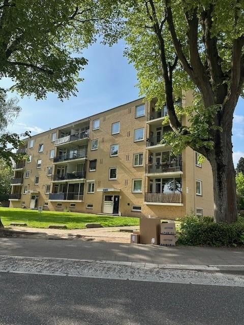 Appartement aan de Henri Hermanslaan 484 in Geleen