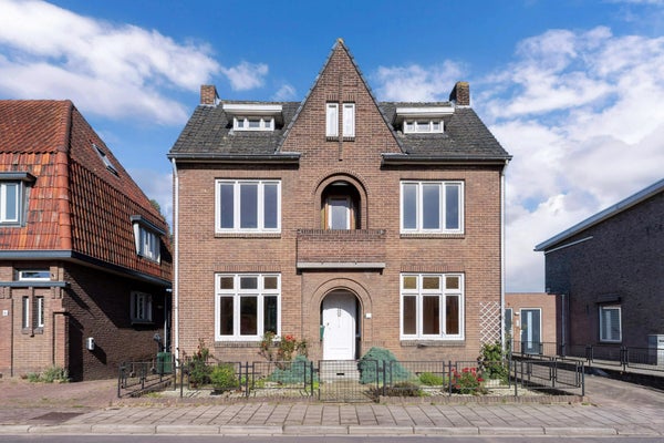 Woonhuis aan de Op 't Veldje 10 in Spaubeek