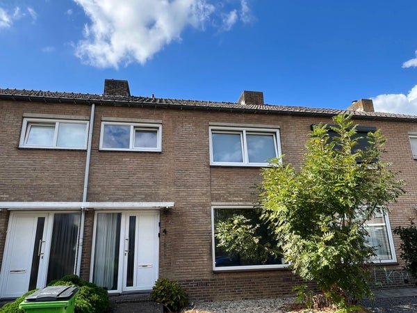 Woonhuis aan de Schoonbroodstraat 4 in Geleen
