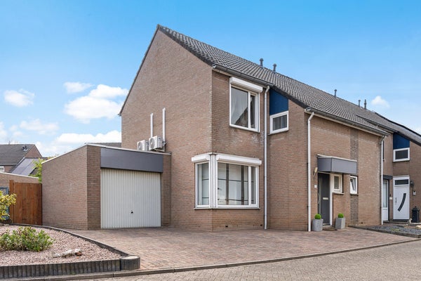 01voor