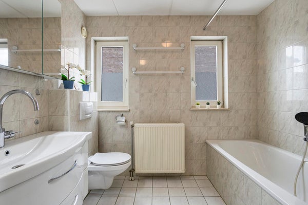 PastoorSchoenmaeckersstraat17D6163BVGeleenNL-23