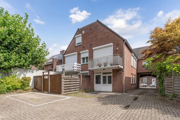23parkeerplek