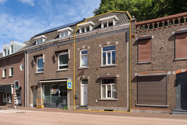 Eengezinswoning aan de Hoofdstraat 2, Amstenrade