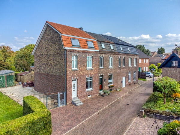 Woonhuis aan de Groenstraat 18 in Munstergeleen