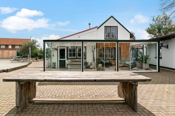 16tuin