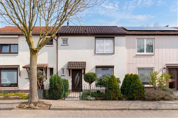 Woonhuis aan de Dr. Ariënsstraat 11 in Geleen