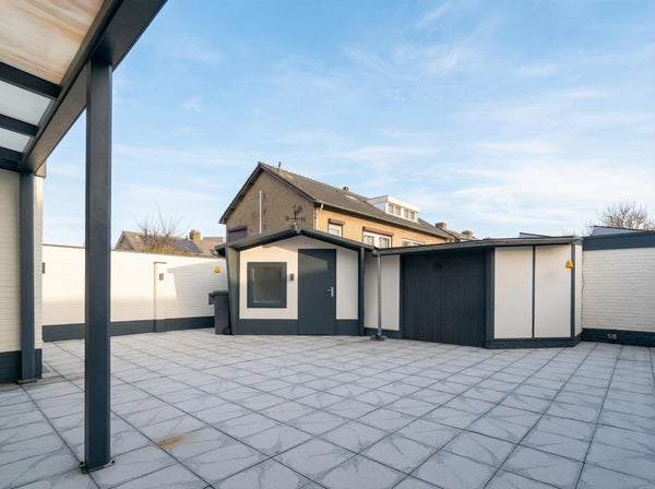 08tuin