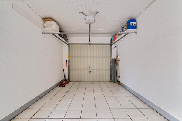 28garage