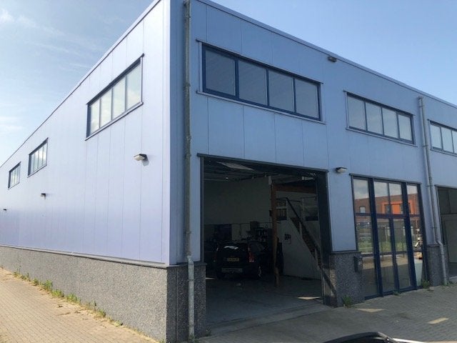 Bekijk foto 1/10 van house in Leeuwarden