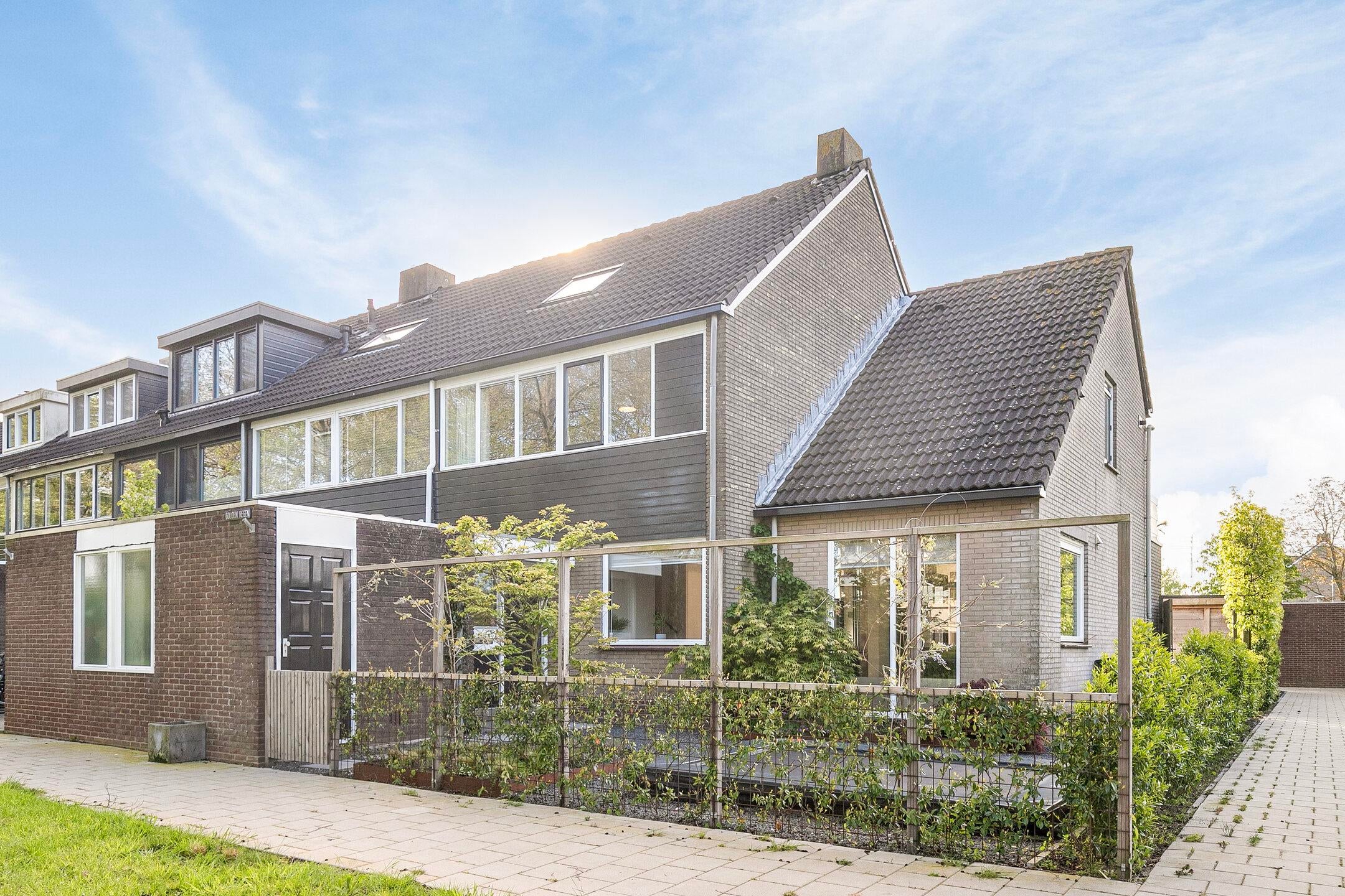 Bekijk foto 1/52 van house in Krimpen aan den IJssel
