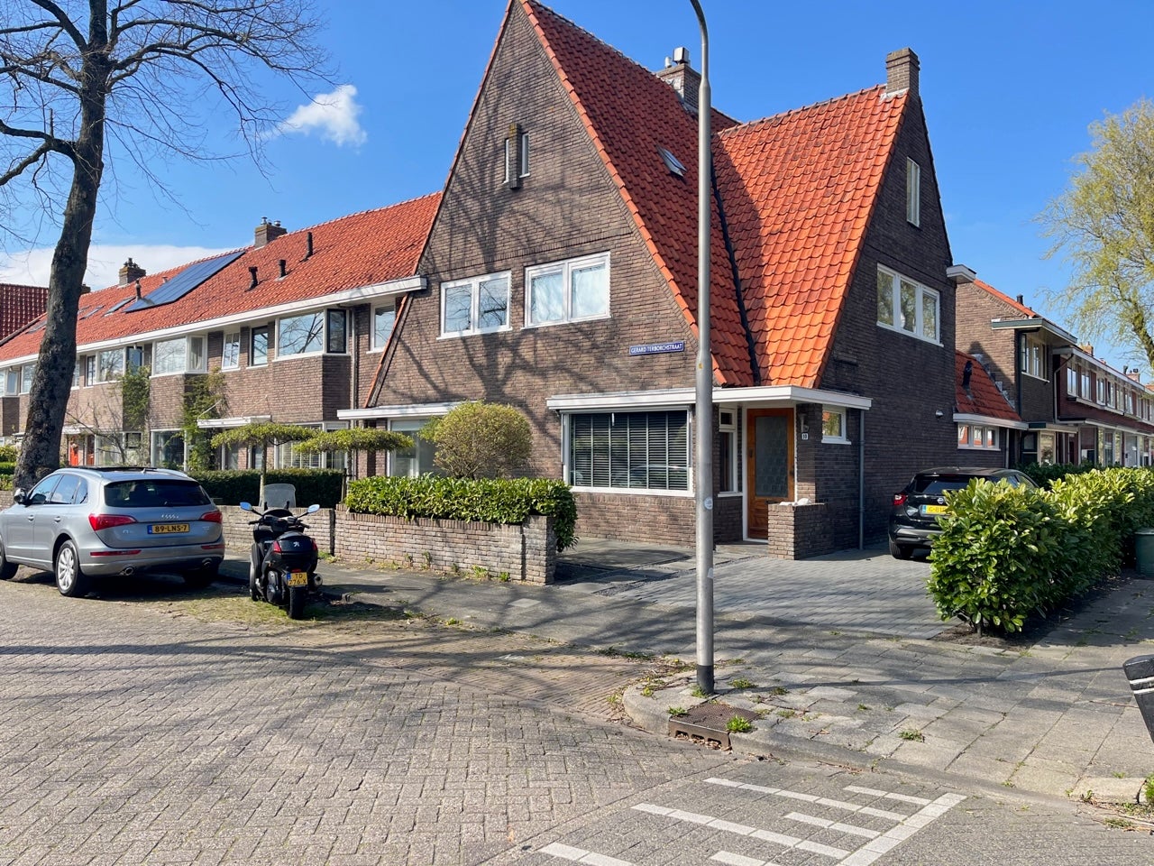 Bekijk foto 1/61 van house in Leeuwarden