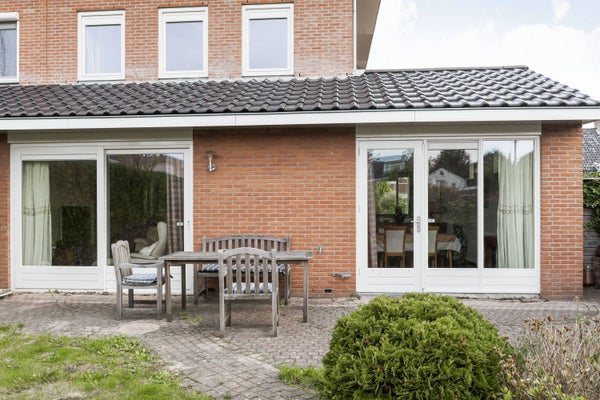 Manegelaan, Hoofddorp