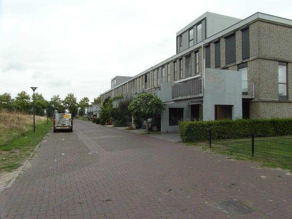 Deltaweg, Hoofddorp