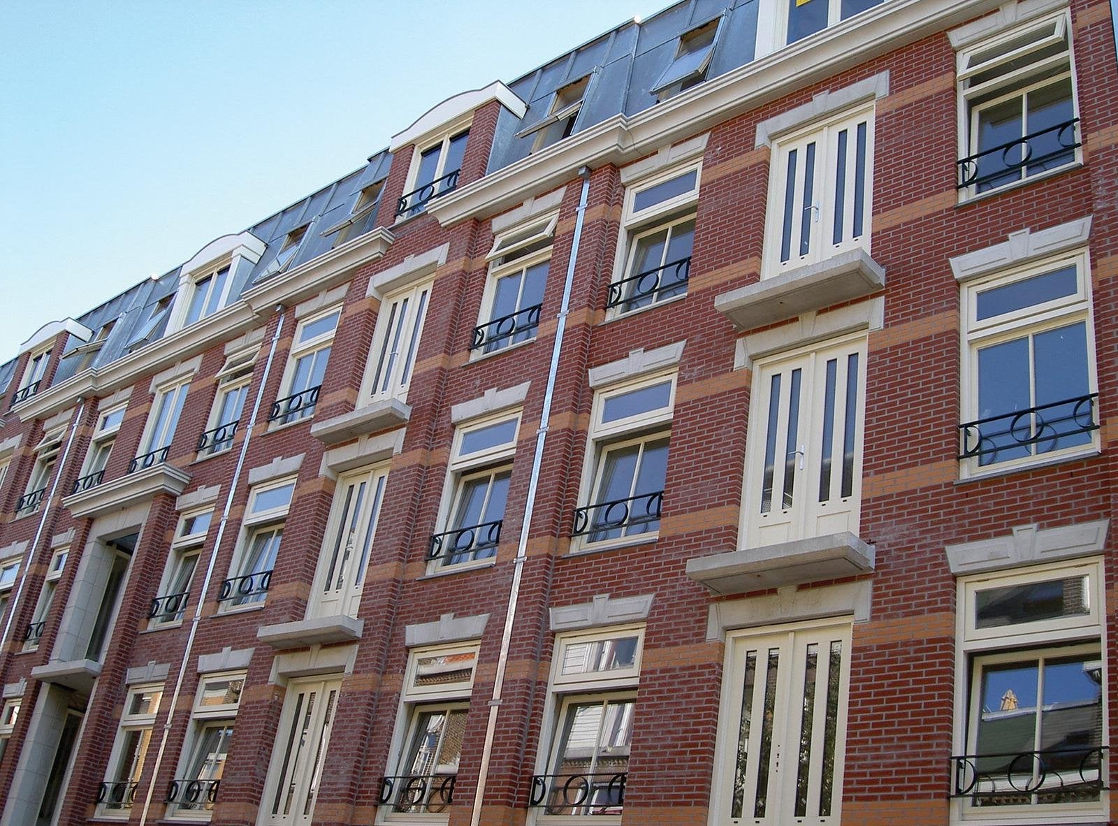 apartment in Kuipersstraat 1073ER Amsterdam