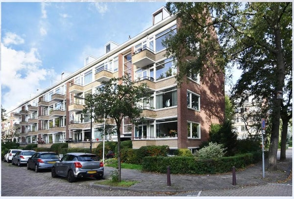 private-rentals for rent on Labouchèrelaan