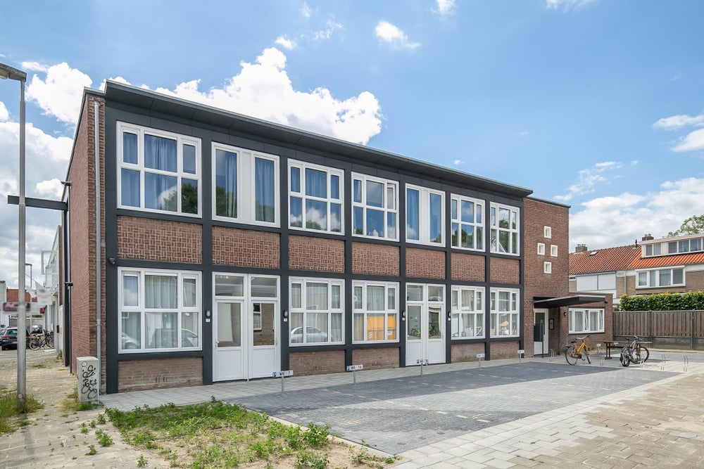 Bekijk foto 1/12 van apartment in Eindhoven