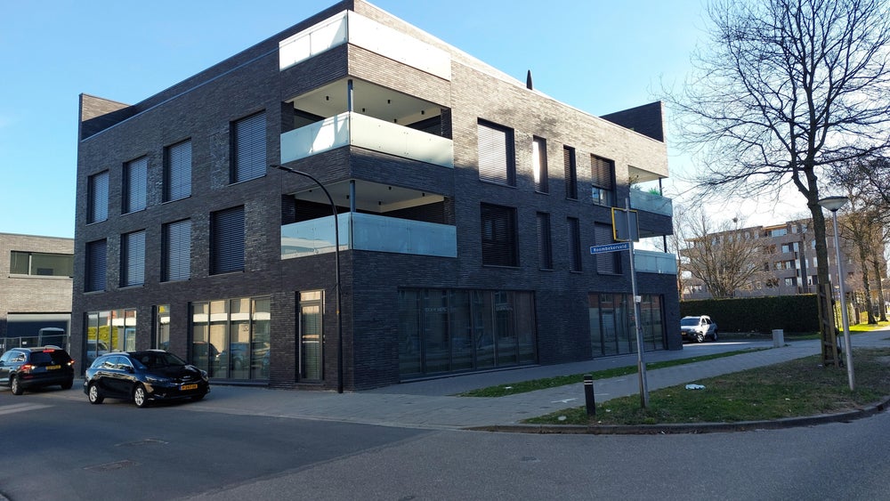 Bekijk foto 1/20 van house in Enschede
