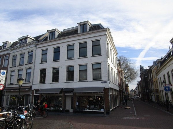 Hamburgerstraat 2