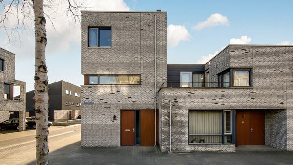 De Blazer 2, Rosmalen