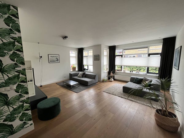 Tulpentuin, Houten