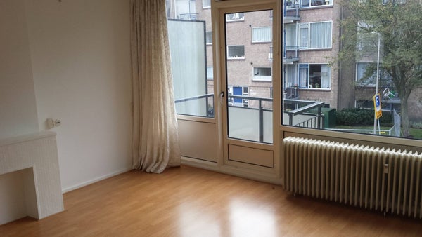 Bekijk for 1/4 van house in 's-gravenhage