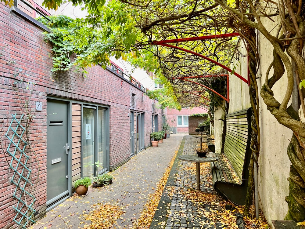 Rent Mezzanine Hof van St.Jan, Utrecht?