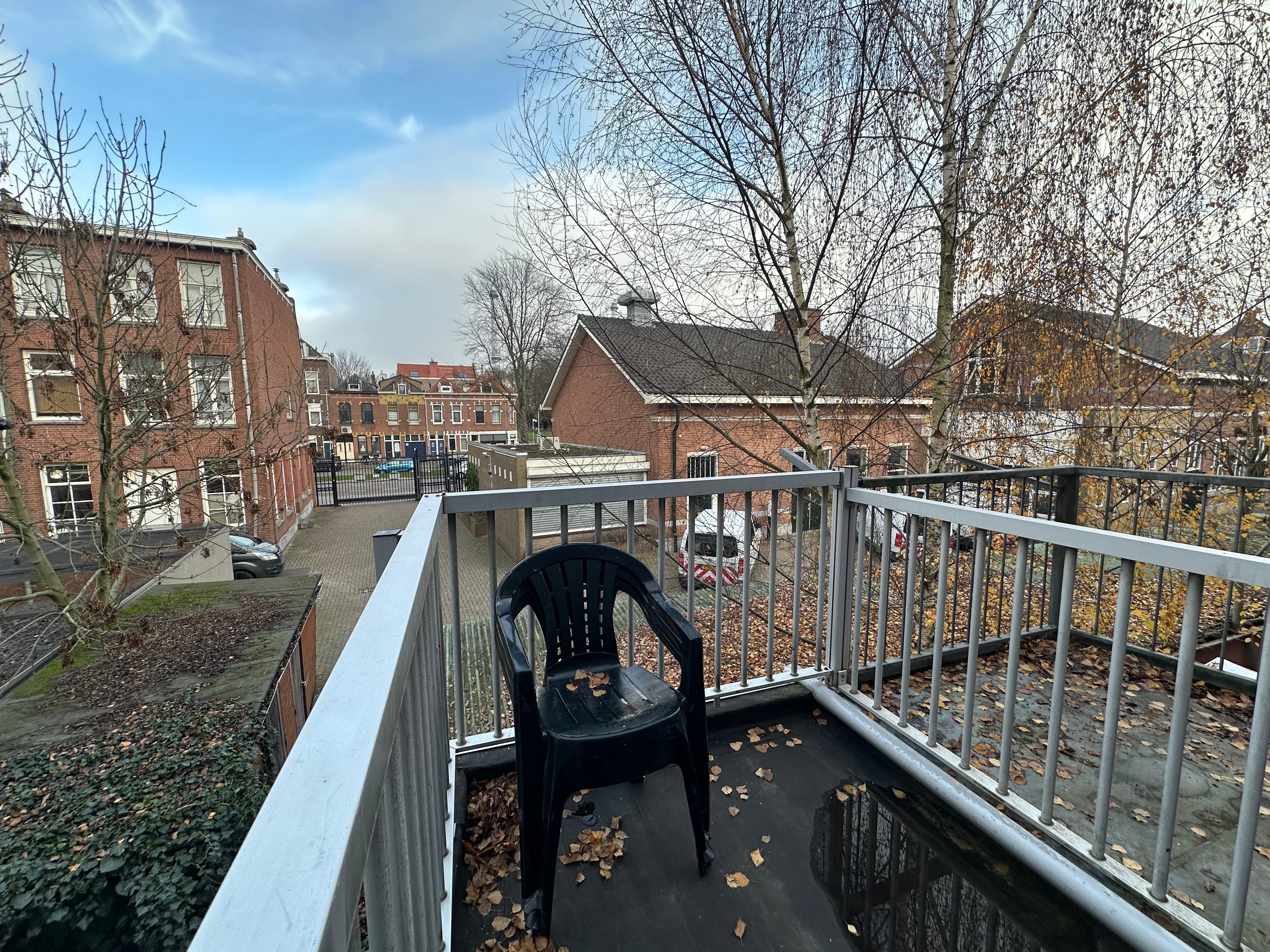 huurwoningen te huur op Wolphaertstraat
