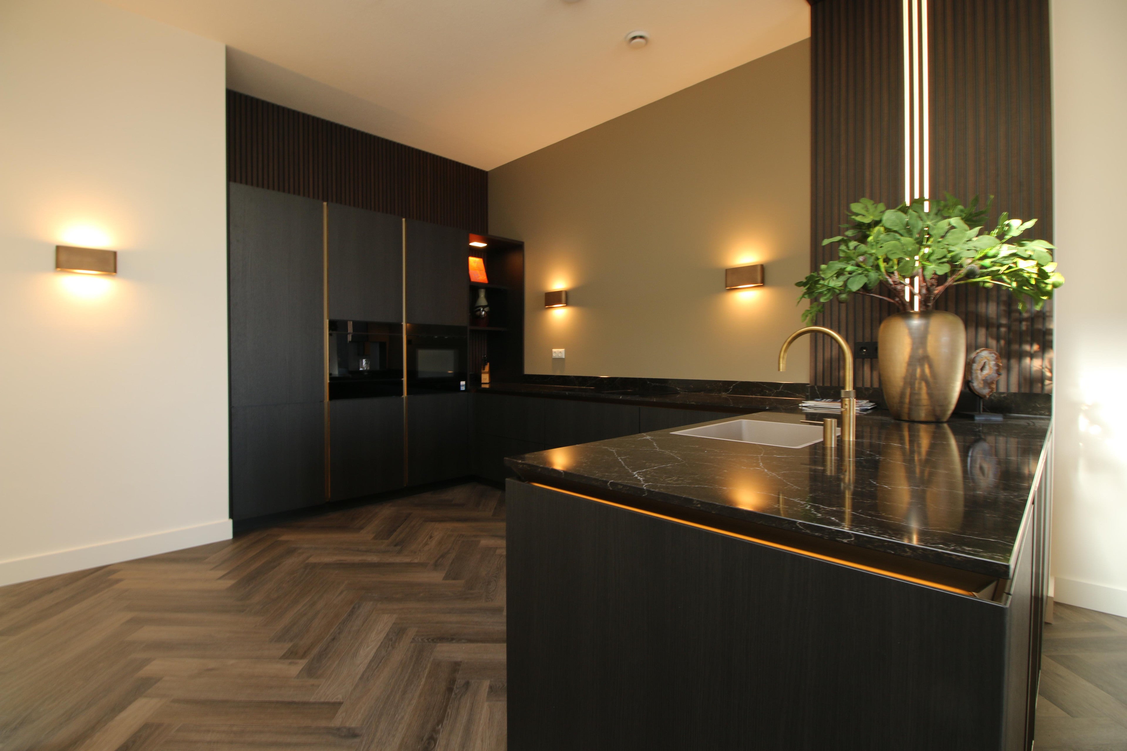 Bekijk foto 1/33 van apartment in Zwijndrecht
