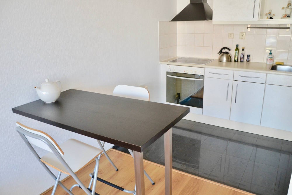 Expat dating den haag