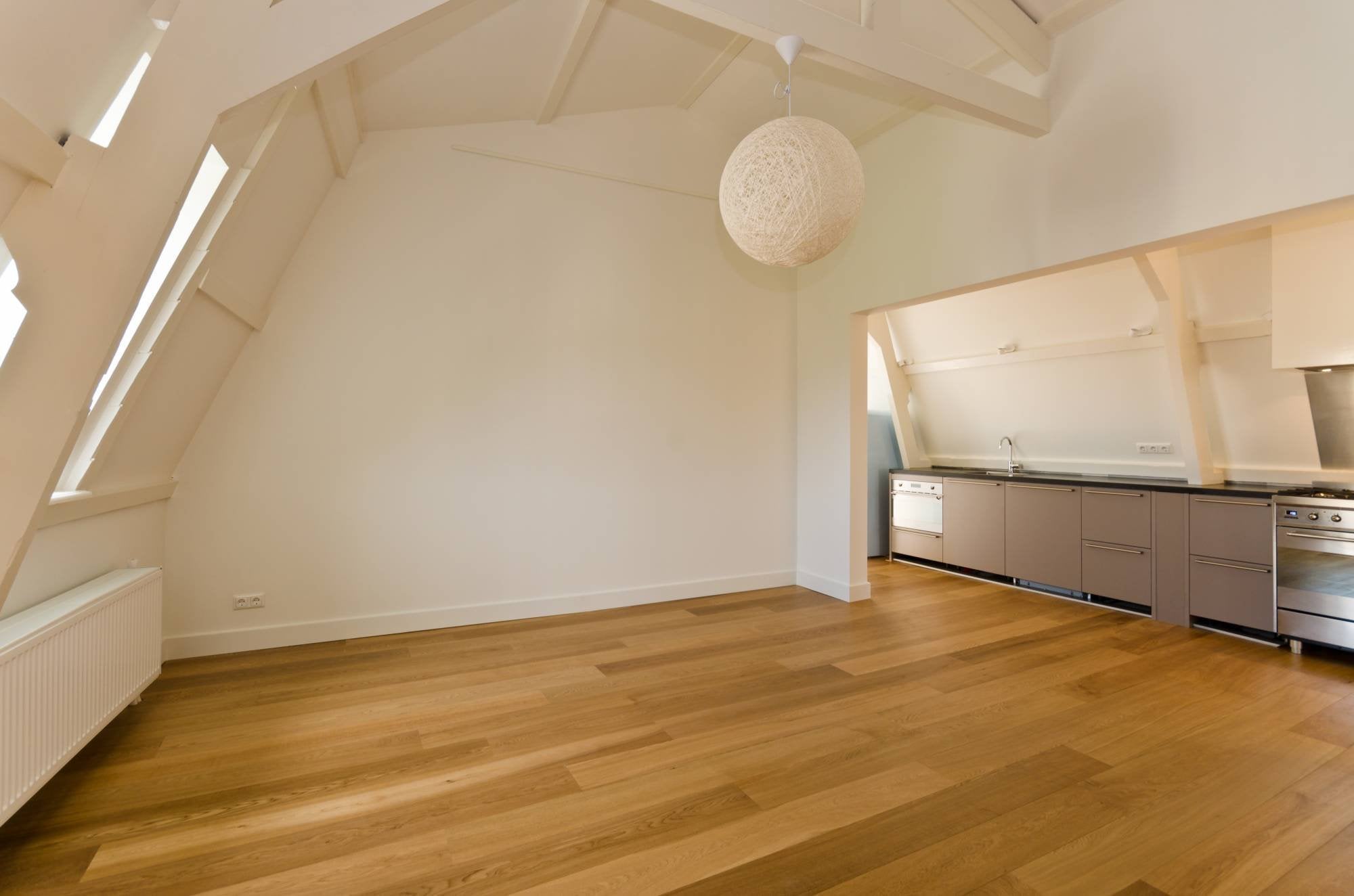 free-sector-houses for rent on Marnixstraat