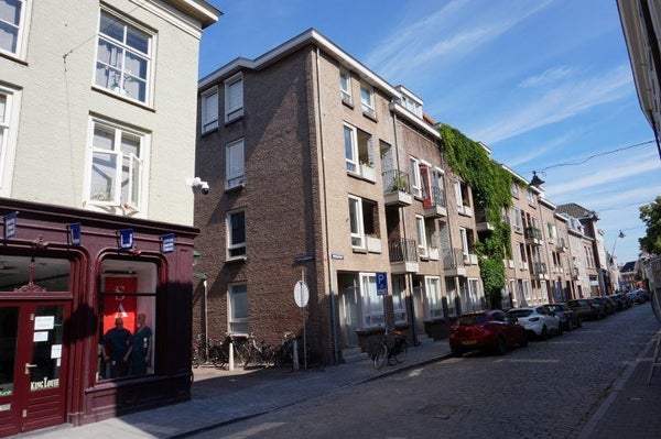 homes for rent on Postelstraat