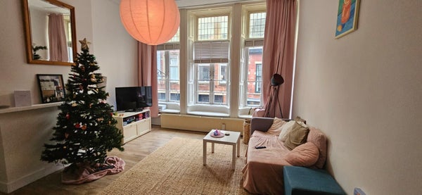 private-rentals for rent on Oude Kijk in 't Jatstraat