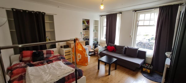 H.W. Mesdagplein 10, Groningen