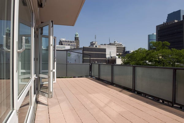 apartments for rent on Kruiskade