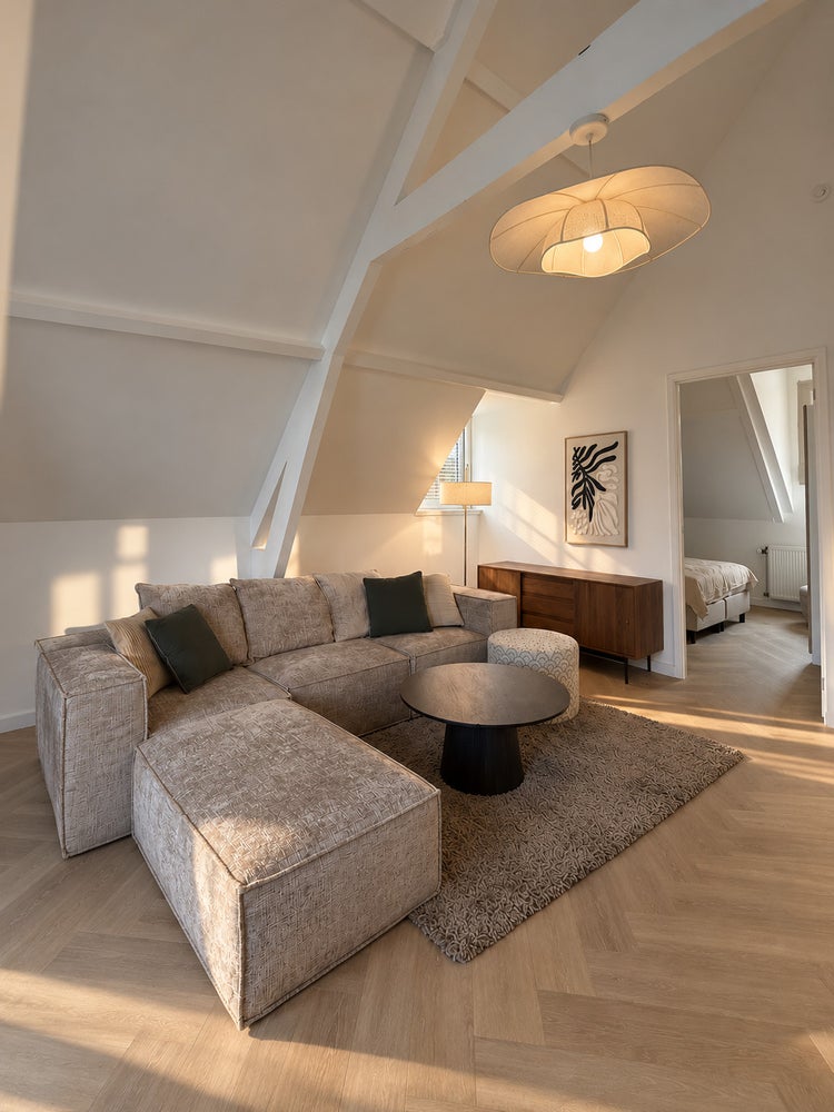 Gouvernestraat 4