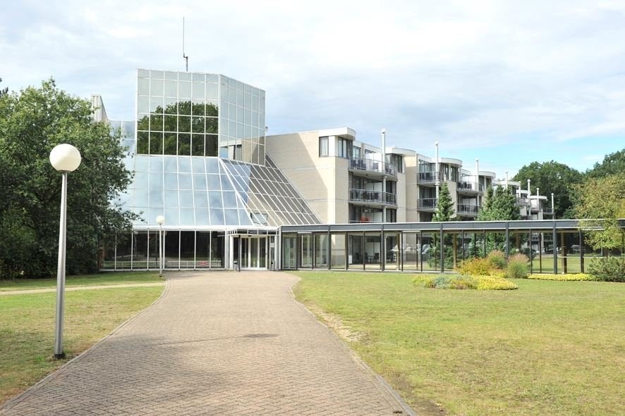 Bekijk foto 1/8 van apartment in Enschede