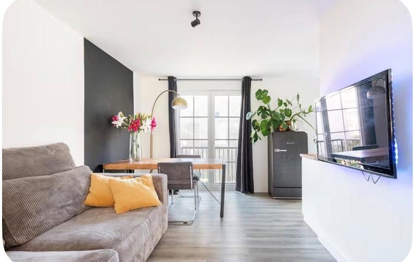 private-rentals for rent on de Ruyterstraat
