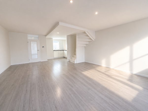 Wallebos 102, Hoofddorp